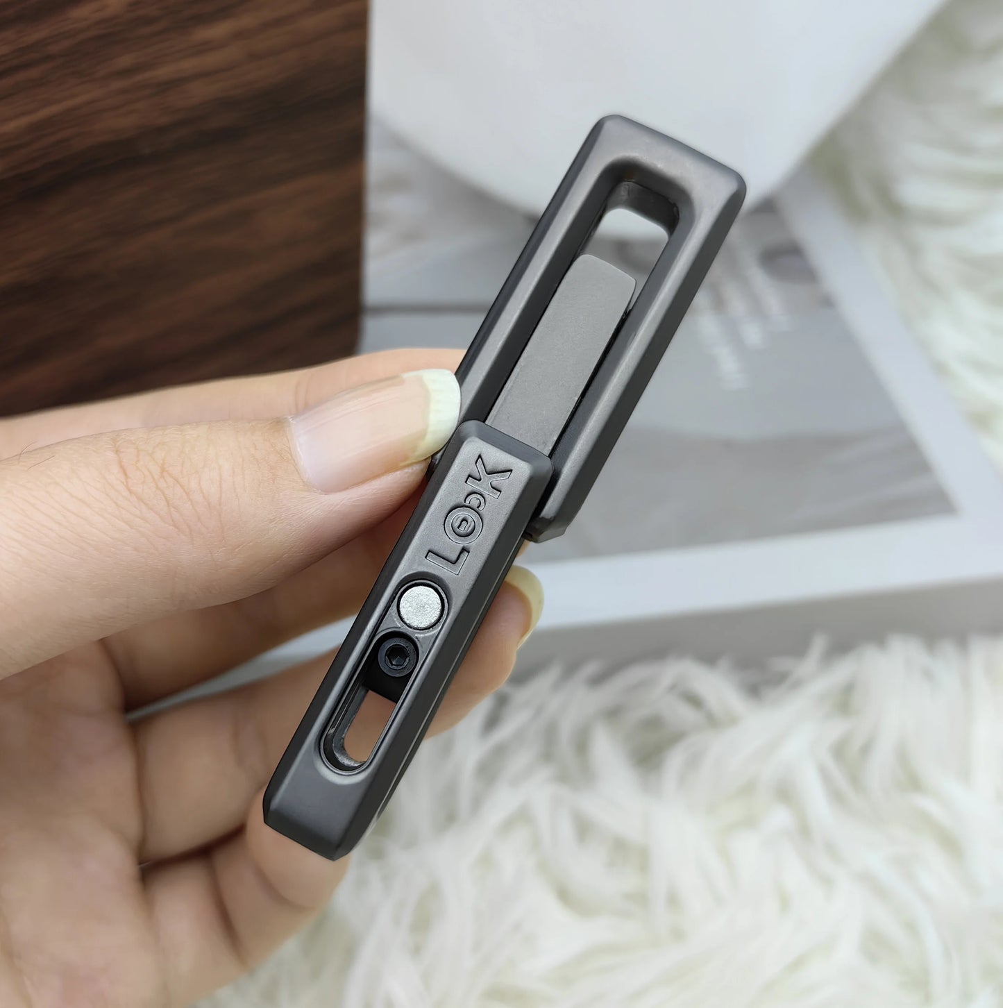 Xlock Magnetic Fidget Device